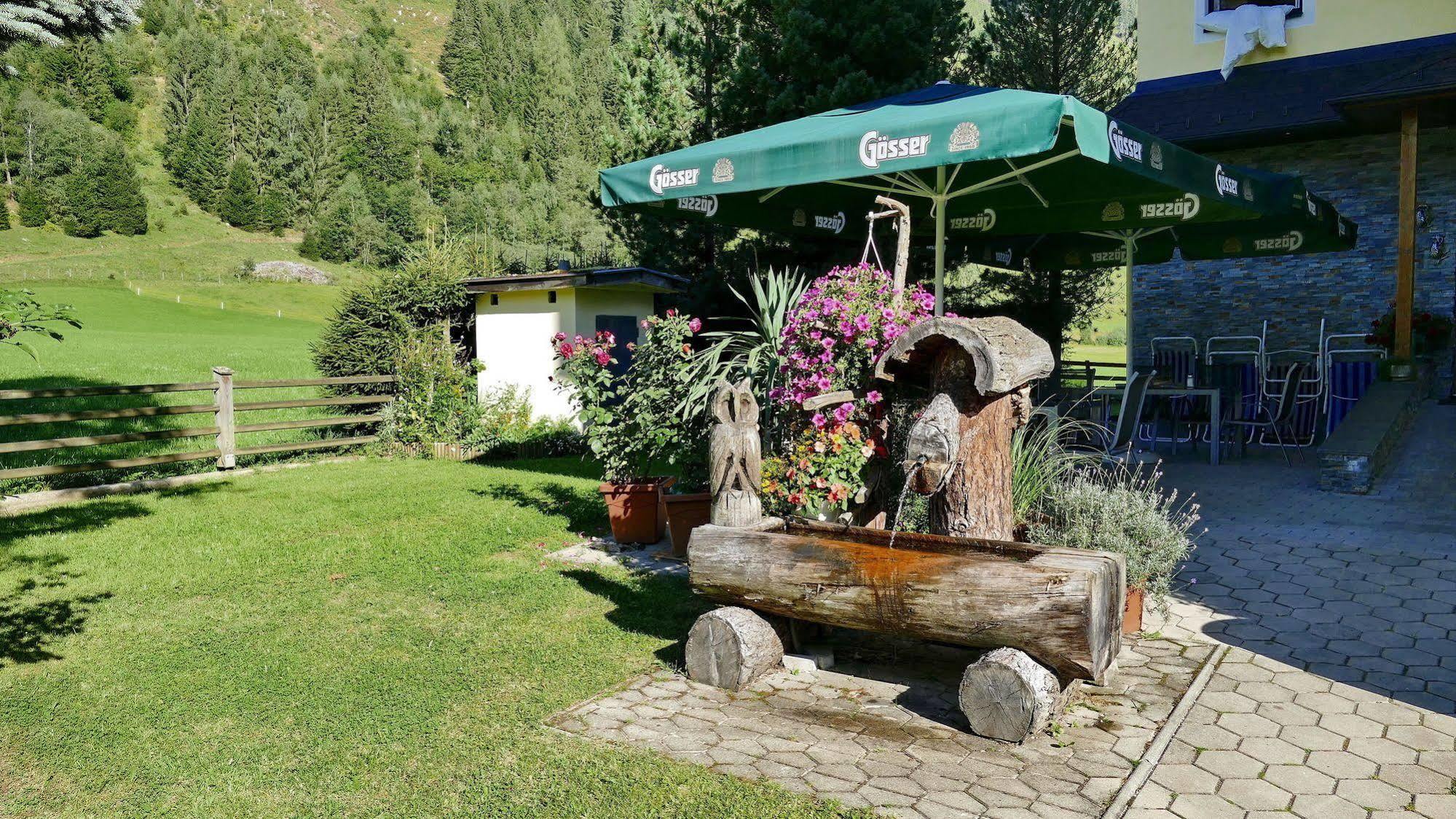 Gasthof Zur Gams Donnersbachwald Esterno foto